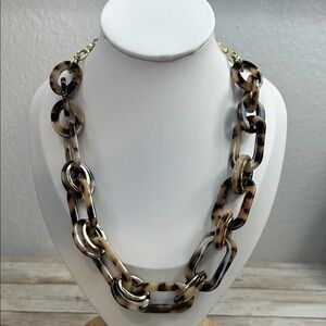 Loft Acrylic Faux Tortoise Shell Chain Necklace